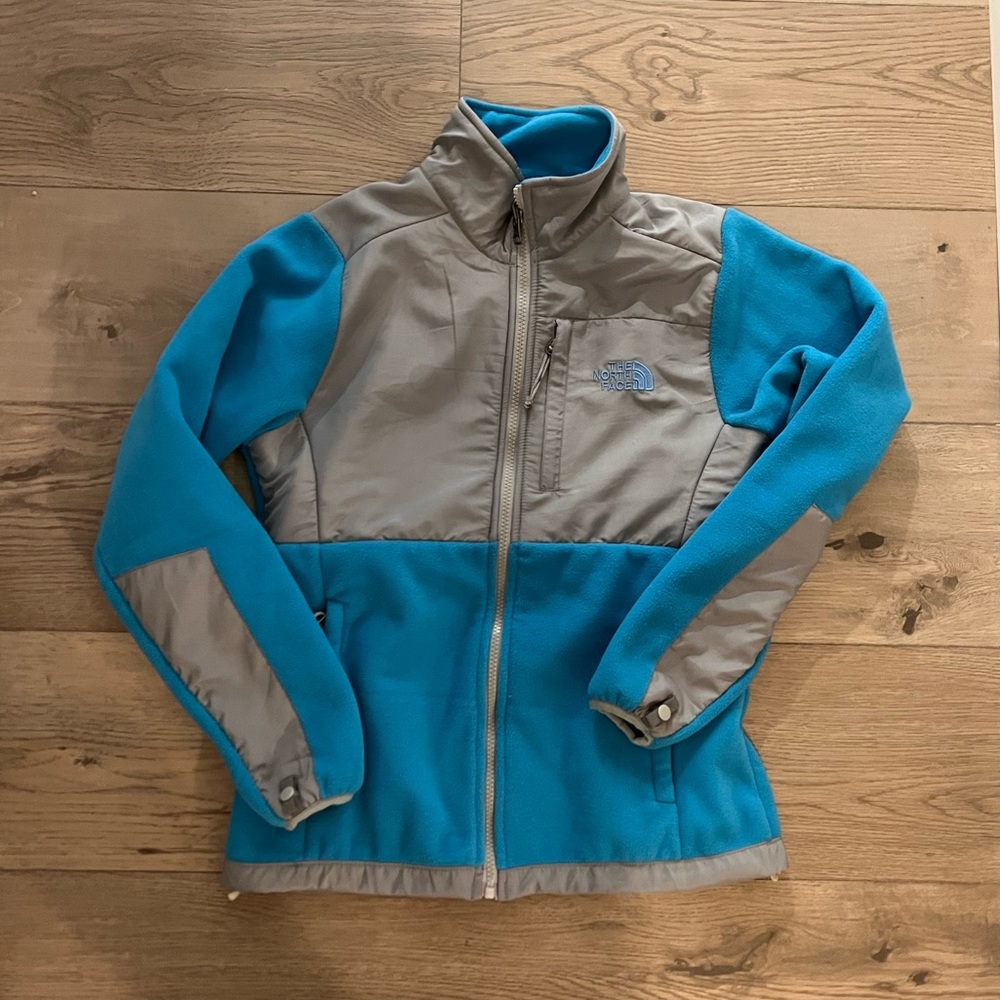 North face size small jacket